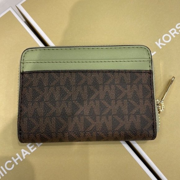 Michael Kors Jet Set Travel Medium Zip Around Card Case - Picture 15 of 16